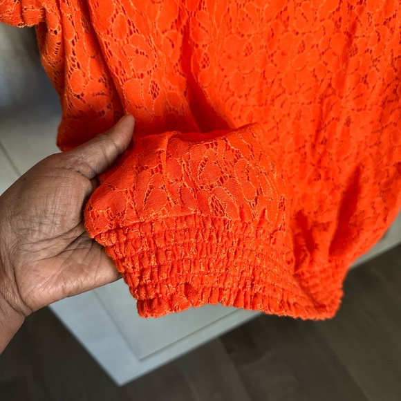 Top - Picture 5 of 6